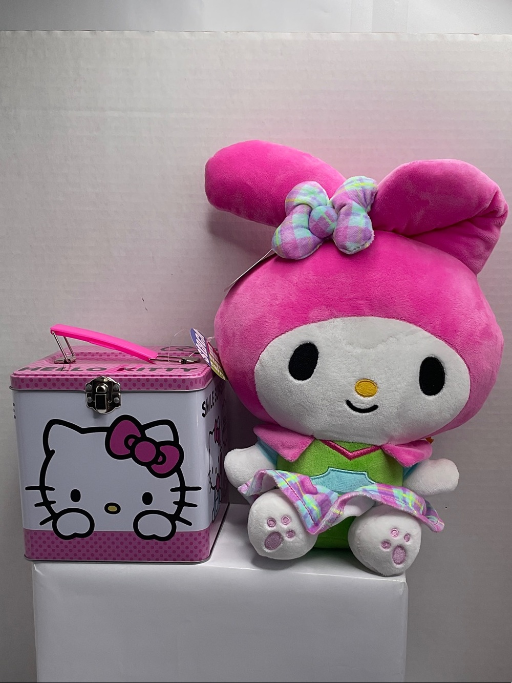 Hello Kitty and Friends My Melody Plush with Pastel Bow - Hot Pink (46)